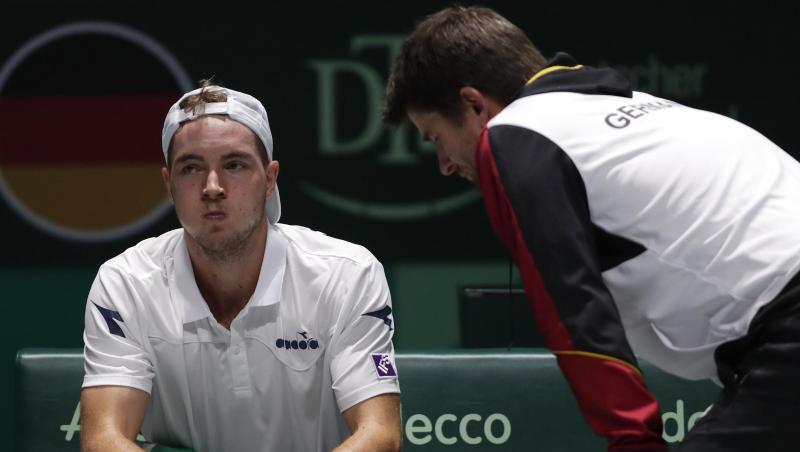Schauen zuversichtlich in die Zukunft: Jan-Lennard Struff (l) und Davis-Cup-Teamchef Michael Kohlmann. Schauen zuversichtlich in die Zukunft: Jan-Lennard Struff (l) und Davis-Cup-Teamchef Michael Kohlmann.
