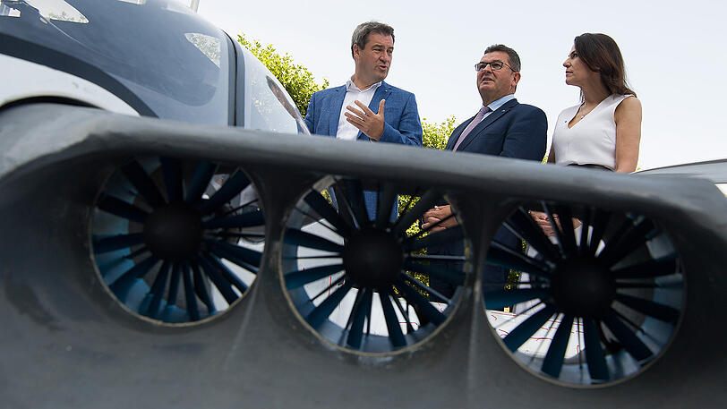 Markus Söder (l.) mit Wirtschaftsminister Franz Josef Pschierer und Wissenschaftsministerin Marion Kiechle.