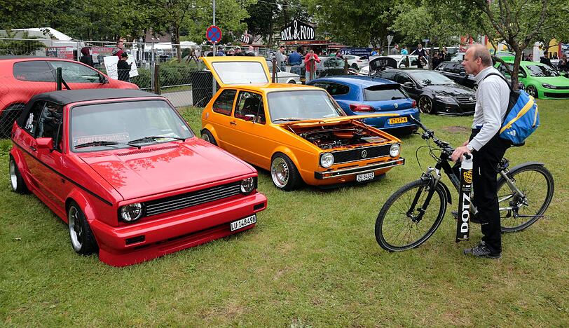 Heiße Kurven und tiefe Einblicke: Die Bilder vom GTI-Treffen 2014.