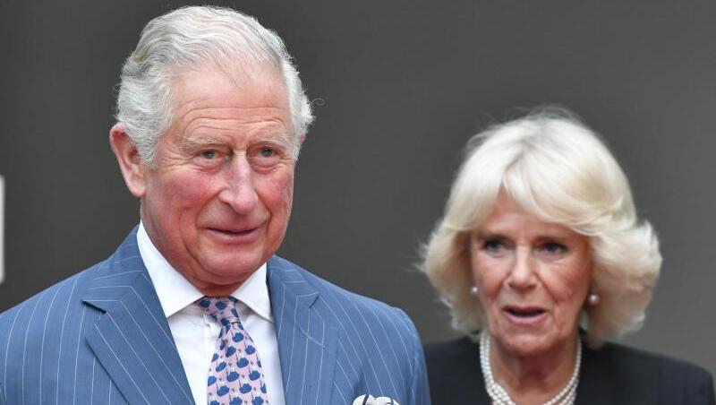 Prinz Charles und Herzogin Camilla bei der Queen's Birthday Party. Prinz Charles und Herzogin Camilla bei der Queen's Birthday Party.