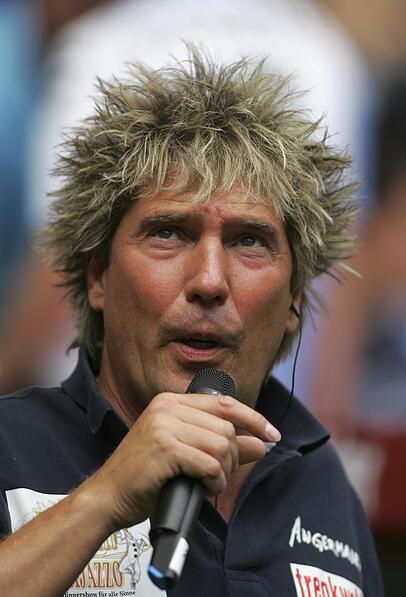 Sechzigs Rod Stewart: Schneider im Jahr 2007. Sechzigs Rod Stewart: Schneider im Jahr 2007.
