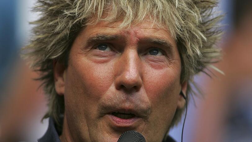 Sechzigs Rod Stewart: Schneider im Jahr 2007. Sechzigs Rod Stewart: Schneider im Jahr 2007.