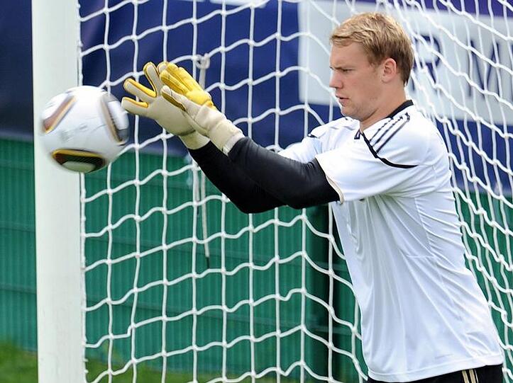 Manuel Neuer: Ein Magen-Darm-Virus verhinderte seinen Trainingseinsatz