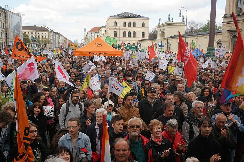 Weitere Bilder der Demonstration gegen das Freinhandelsabkommen TTIP aus München.