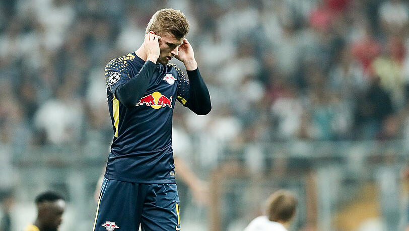 Schwindelattacken beim Spiel gegen Istanbul: Timo Werners Körper macht nach der extremen Belastung dicht. Schwindelattacken beim Spiel gegen Istanbul: Timo Werners Körper macht nach der extremen Belastung dicht.