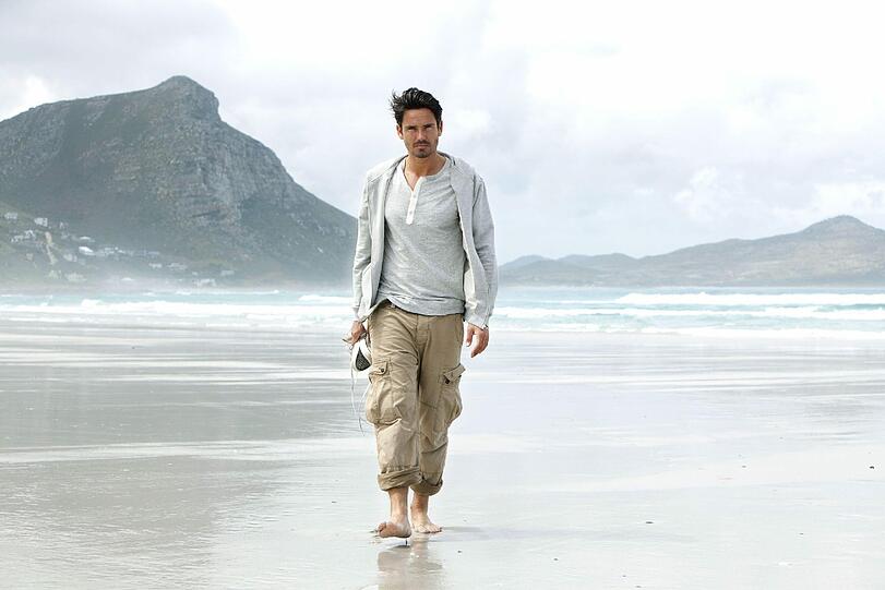Ist er nicht schön? Der Bachelor Jan am Witsand Beach.