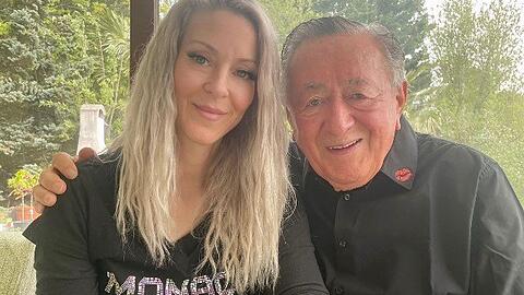 Am 1. Juni heiratet er sein Bienchen alias Simone Reiländer