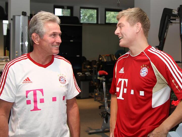 Trainer Jupp Heynckes (l) und Toni Kroos. Foto: picture alliance / dpa/Archivbild