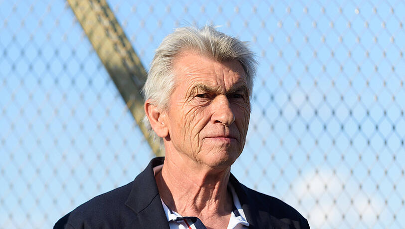 So kennt man Klaus Augenthaler eigentlich – ohne Verkleidung und Zombie-Make-up im Gesicht. So kennt man Klaus Augenthaler eigentlich – ohne Verkleidung und Zombie-Make-up im Gesicht.