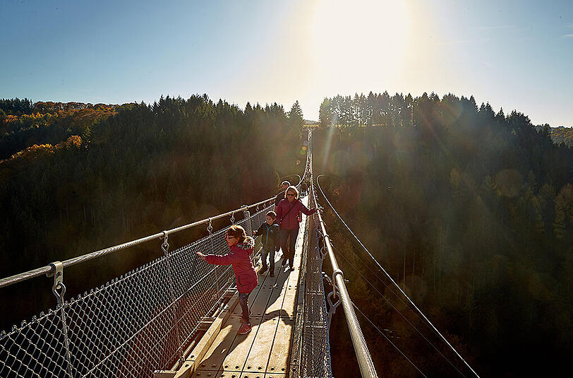 Ein Voller Erfolg: Die Hängeseilbrücke im Hunsrück.