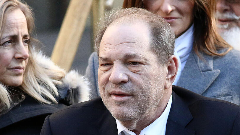 Harvey Weinstein beim Verlassen des Gerichts wenige Tage vor der Urteilsverkündung Harvey Weinstein beim Verlassen des Gerichts wenige Tage vor der Urteilsverkündung