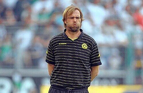 Jürgen Klopp muss das nervöse Dortmunder Umfeld beruhigen, hat zwei Mal Geheimtraining angesetzt.