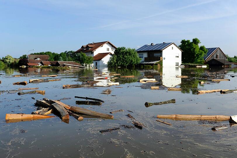 Weiter Hochwasser-Alarm in Deggendorf: Die Lage bleibt angespannt. Die aktuellen Bilder vom Hochwasser.