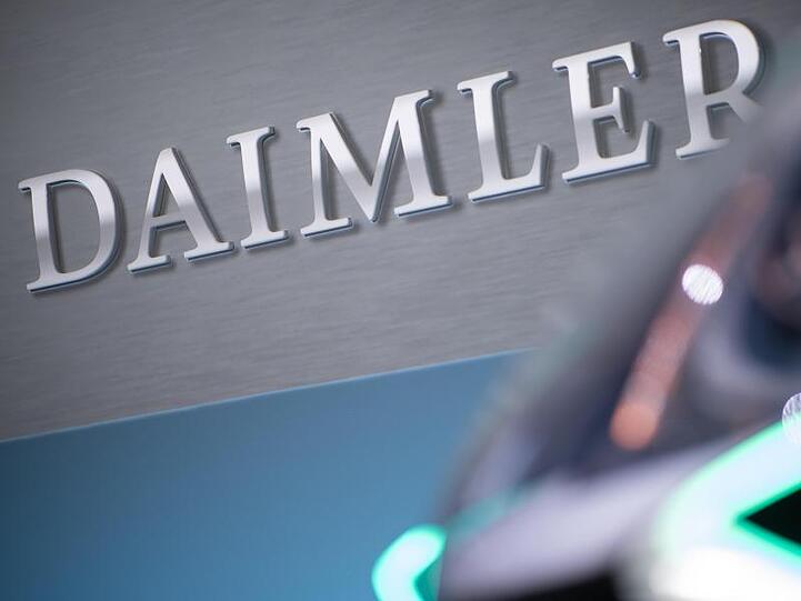 Daimler. Foto: Sebastian Gollnow/dpa/Archivbild