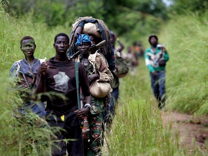 Rebellen der Lord's Resistance Army (LRA) - hier ein Archivbild - sollen ein Massaker verübt haben.