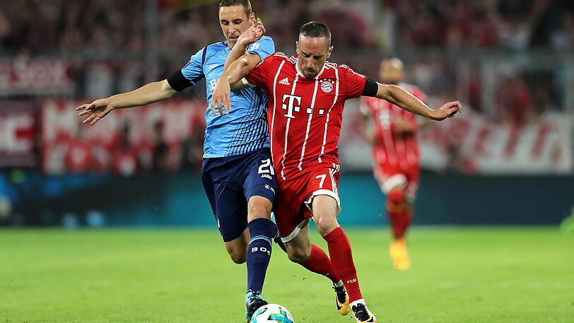 FRANCK RIBÉRY: Setzte die Kollegen immer wieder geschickt in Szene und sorgte in Hälfte eins ständig für Gefahr. Danach unauffälliger. Note: 3