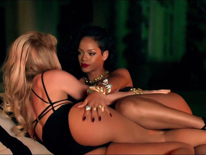 Sehen Sie hier weitere sexy Bilder von Shakira.