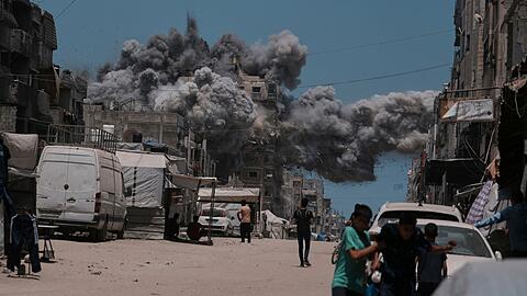 Israels Armee soll die Einsätze in Gaza ausweiten.