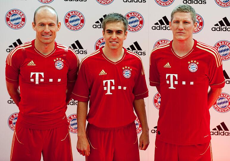 Arjen Robben und die Kapitäne Philipp Lahm und Bastian Schweinsteiger (v.l.).