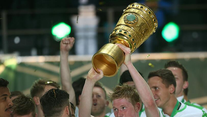 Fußballer des Jahres: Kevin De Bruyne, der mit Wolfsburg den DFB-Pokal gewann. Fußballer des Jahres: Kevin De Bruyne, der mit Wolfsburg den DFB-Pokal gewann.