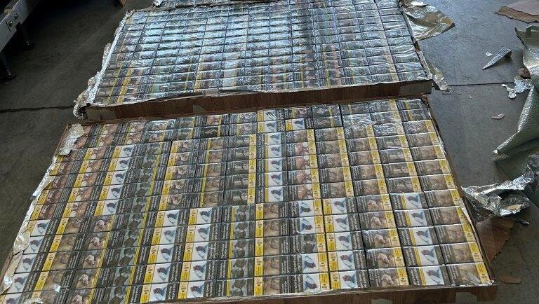 Die weiteren Ermittlungen hat das Zollfahndungsamt München übernommen. Der Steuerschaden beläuft sich auf über 19.700 Euro.