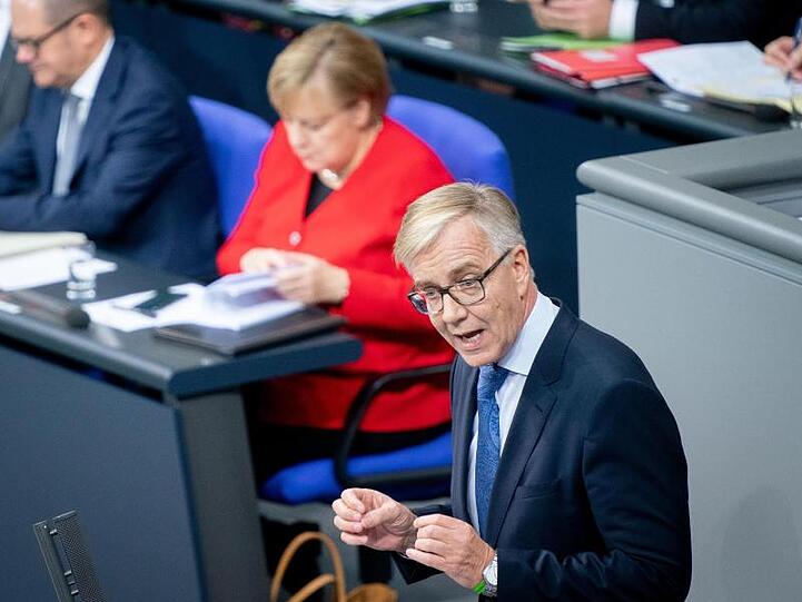 Linken-Fraktionschef Dietmar Bartsch fordert ein Ende der großen Koalition.