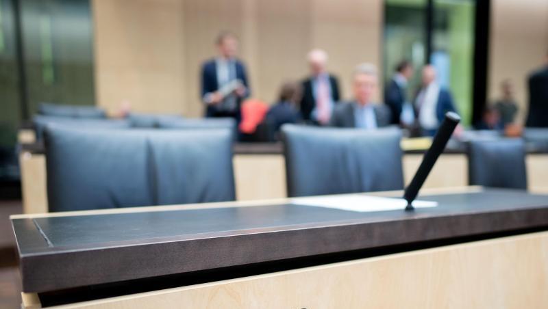 Politisches Novum: Erstmals seit der Wiedervereinigung ist Thüringen bei einer Bundesratssitzung nicht vertreten. Politisches Novum: Erstmals seit der Wiedervereinigung ist Thüringen bei einer Bundesratssitzung nicht vertreten.