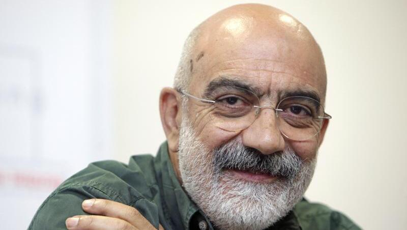 Der türkische Journalist Ahmet Altan. Foto: Jan Woitas/zb/dpa/Archivbild Der türkische Journalist Ahmet Altan. Foto: Jan Woitas/zb/dpa/Archivbild