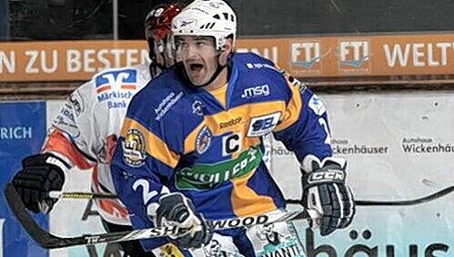 Hier spricht der Kapitän: Der Kanadier (36) wechselte zu dieser Saison von den Kölner Haien zum EHC. Hier spricht der Kapitän: Der Kanadier (36) wechselte zu dieser Saison von den Kölner Haien zum EHC.