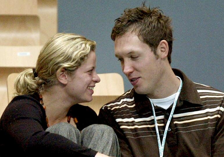 Die vierfache Grand-Slam-Titelgewinnerin Kim Clijsters ist seit 2006 mit dem US-amerikanischen Basketball- Profi Brian Lynch zusammen, der damals für die Mannschaft ihrer belgischen Heimatstadt Bree spielte. Seit 2007 sind sie verheiratet und haben eine gemeinsame Tochter.