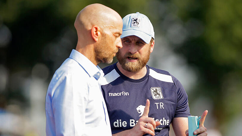 Blicken gespannt dem Drittliga-Start der Löwen entgegen: Trainer Daniel Bierofka (re.) und der Sportliche Leiter Günther Gorenzel. Blicken gespannt dem Drittliga-Start der Löwen entgegen: Trainer Daniel Bierofka (re.) und der Sportliche Leiter Günther Gorenzel.