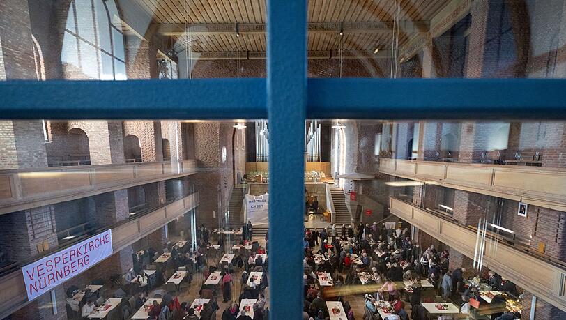 In N&uuml;rnberg gibt es wieder die Vesperkirche, die in den k&auml;ltesten Monaten des Jahres einen w&auml;rmenden Ort bieten will.