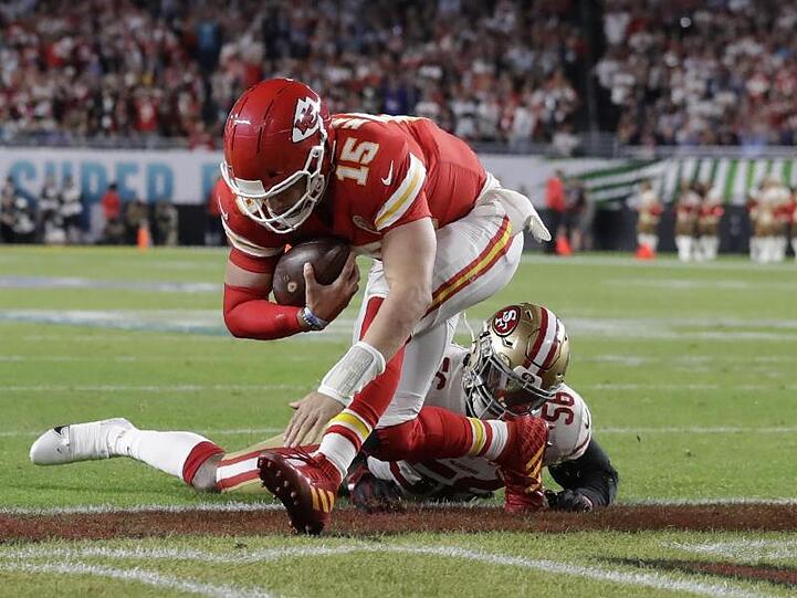 Star-Quarterback Patrick Mahomes von den Kansas City Chiefs führt sein Team zum Sieg.