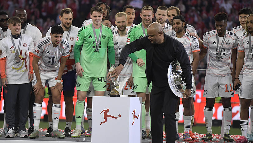 FC Bayern: Das Rätsel um den Kakadu - die AZ klärt auf