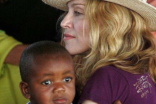 Madonna mit Sohn David in Malawi