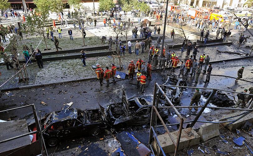 Sehen Sie hier noch mehr Bilder des Anschlags in Beirut.