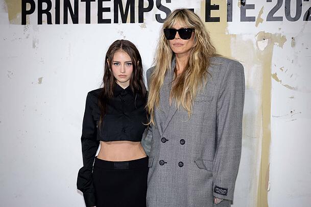 Heidi Klum (r.) und Tochter Leni im Oktober 2025.