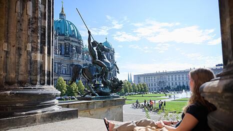 Der Ausblick f&uuml;r Berlin: Auch politisch gesehen heiter bis wolkig.