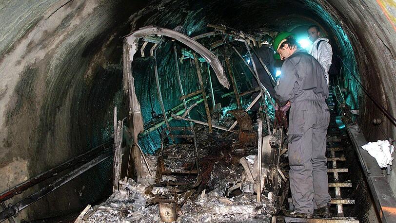 Nur 12 Menschen überlebten das Tunnel-Inferno. (Archivbild)