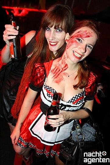 Halloween OP Kölsch im neuraum. Mehr Bilder unter: www.nachtagenten.de.