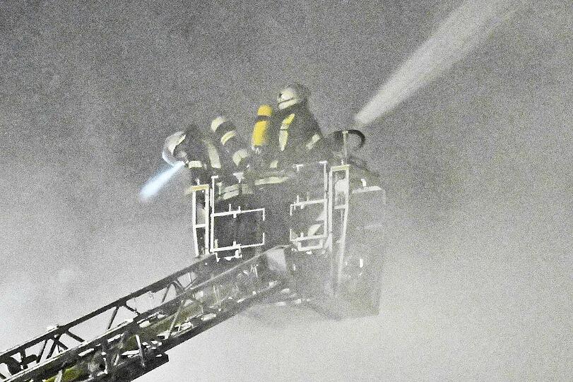 Am Mittwoch kam es in einem Bauernhof nahe Dorfen zu einem Großbrand.