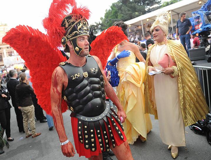 Bunte Kostüme, schrille Outfits - das ganze Wochenende über stand Österreichs Hauptstadt im Zeichen des Life Balls.