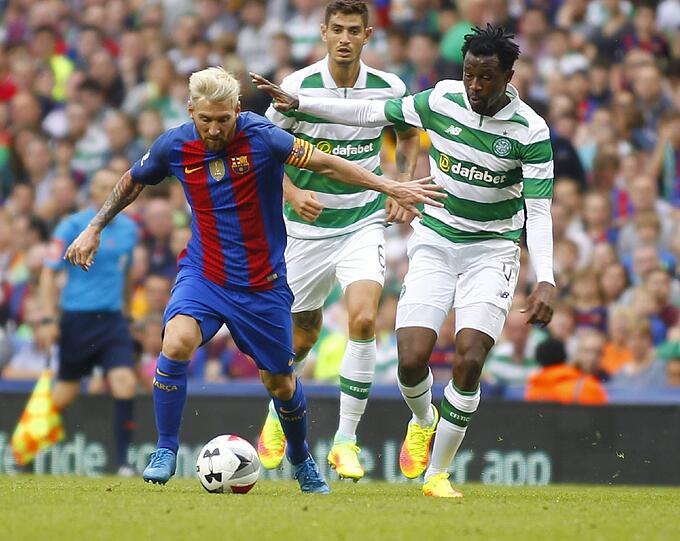 Blond ist auch im Fußballjahr 2016 eine Trendfarbe - nicht nur beim FC Bayern. Barcas Star-Stürmer Lionel Messi machte es vor.