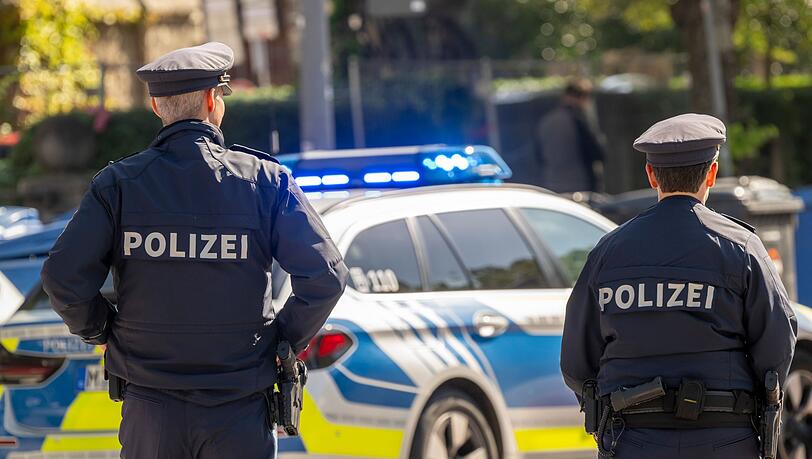 Laut Innenministerium kommen auf eine Ausbildungsstelle zum Polizeimeister etwa neun Bewerbungen. (Symbolbild)