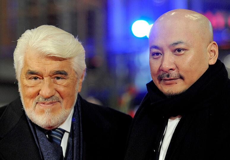 Mario Adorf mit dem chinesischen Regisseur Wang Quan'an.