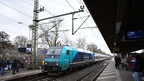 Schleswig-Holstein will Geld aus dem Sondertopf ins Bahnnetz stecken. (Archivbild)