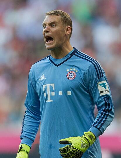 Manuel Neuer, Note 3: Über weite Strecken - wie so oft - beschäftigungslos. Unterschätzte Hakan Calhanoglus Freistoß, der an die Latte krachte (37. Minute). Dann reaktionsstark gegen Stefan Kießlings Linksschuss aus fünf Metern, rettete seinem Team damit die 1:0-Führung (50.).