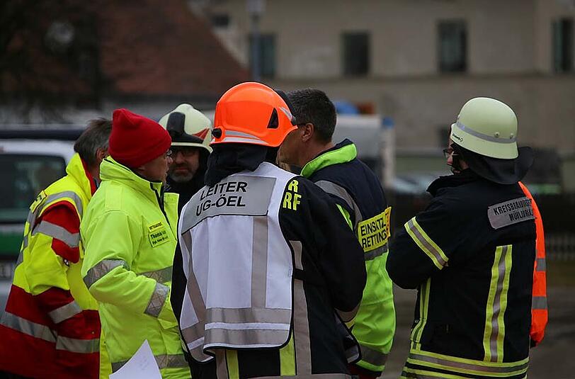 Bilder vom Bomben-Fundort in Mühldorf. Während Bauarbeiten wurde eine rund 80 Kilogramm schwere Fliegerbombe entdeckt.