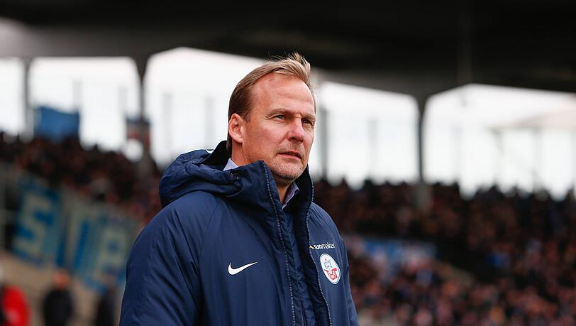 "Stallgeruch ist nicht grundverkehrt, das ist bei mir und Hansa Rostock ja auch der Fall", sagt Sportvorstand Martin Pieckenhagen über 1860-Trainer Daniel Bierofka. "Stallgeruch ist nicht grundverkehrt, das ist bei mir und Hansa Rostock ja auch der Fall", sagt Sportvorstand Martin Pieckenhagen über 1860-Trainer Daniel Bierofka.