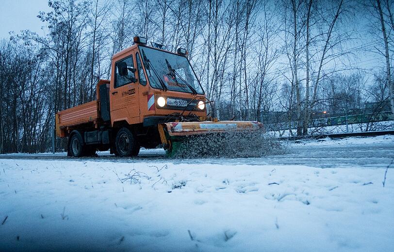 Schneefall in Bayern! Auch in anderen Teilen Deutschland schneite es heftig!